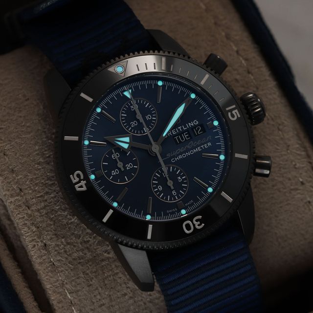 Breitling SuperOcean Heritage Chronograph 44 M13313 Image 6